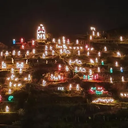 Sunset Манарола